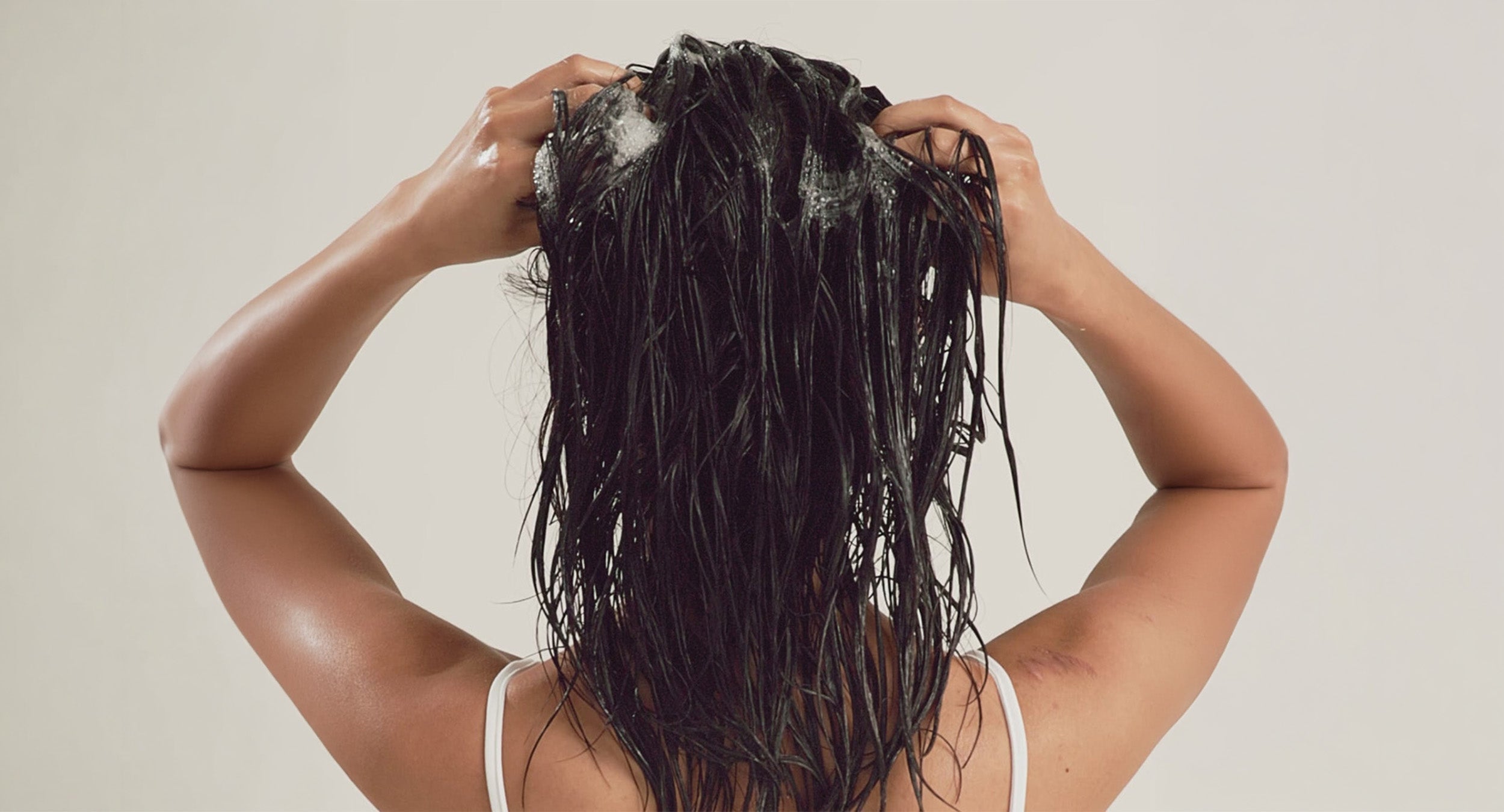 Haren wassen: 10 tips die je echt moet kennen
